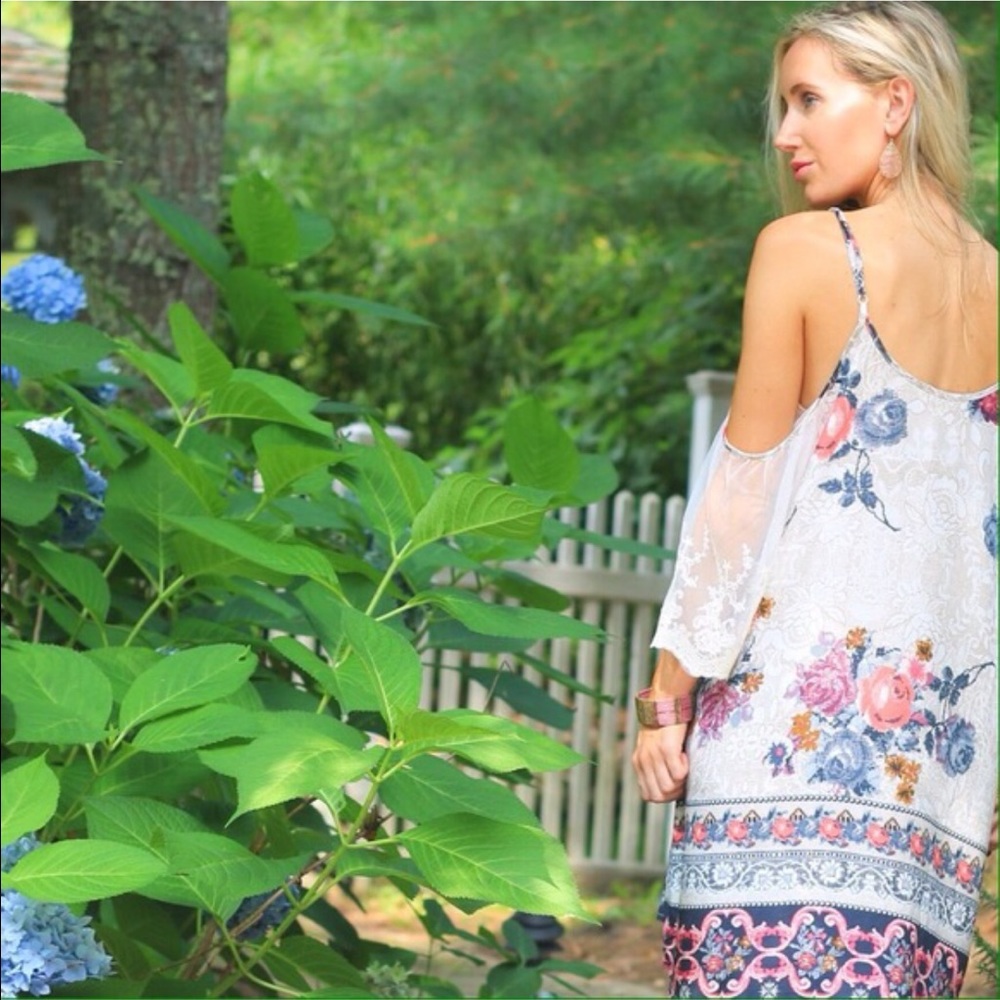 Cottage Floral Dress - Picture 4 of 4